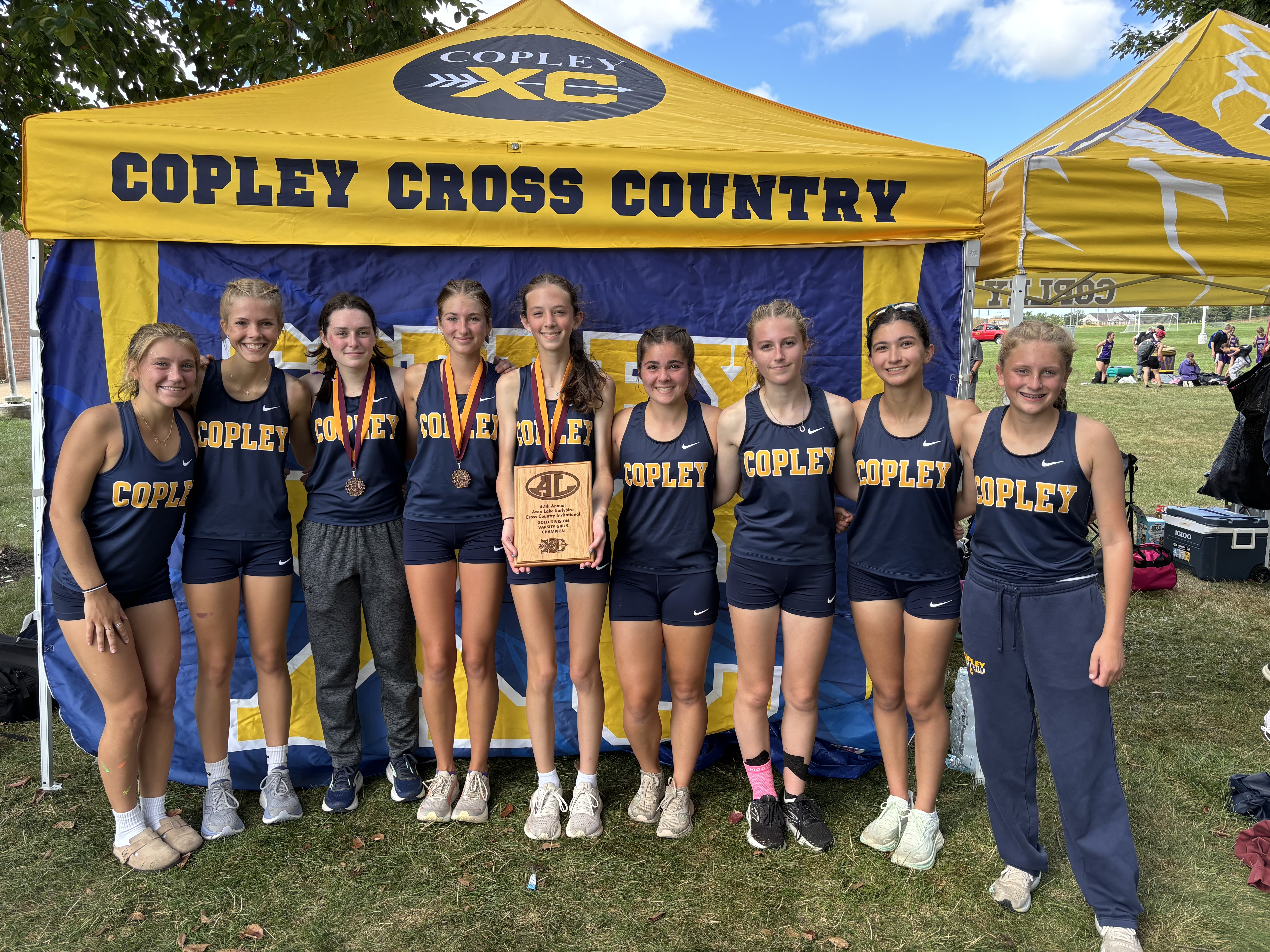 Girls 1st Place at Avon Lake Invitational!
